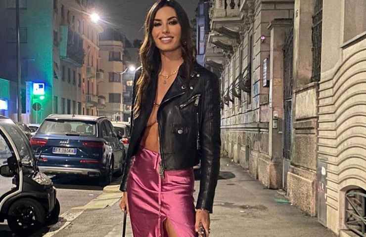 Elisabetta Gregoraci fa sognare il web