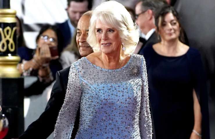 Camilla Parker Bowles decisioni Palazzo