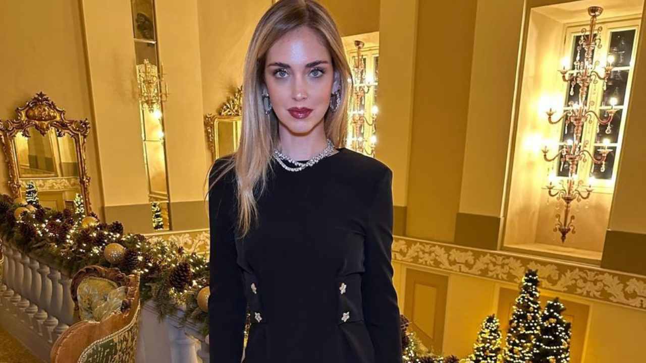 Chiara Ferragni quanto paga di corrente per le luci dell'albero