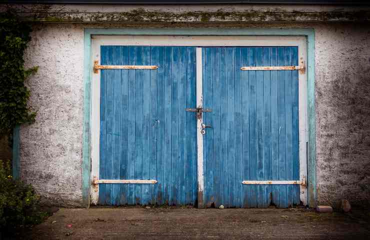 Garage luogo violenza