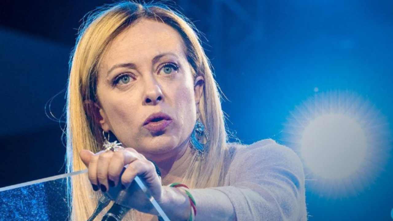 giorgia meloni imbarazzante ammissione