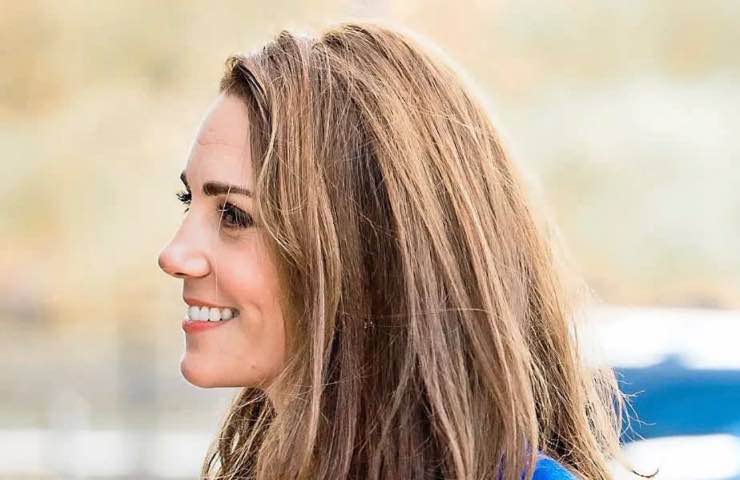 Kate Middleton donna al suo fianco