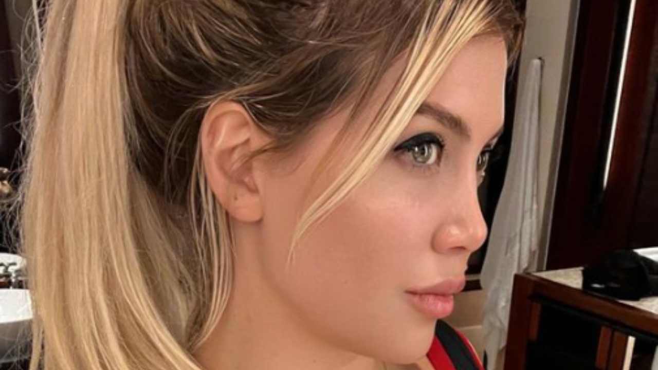 Wanda Nara segni corpo