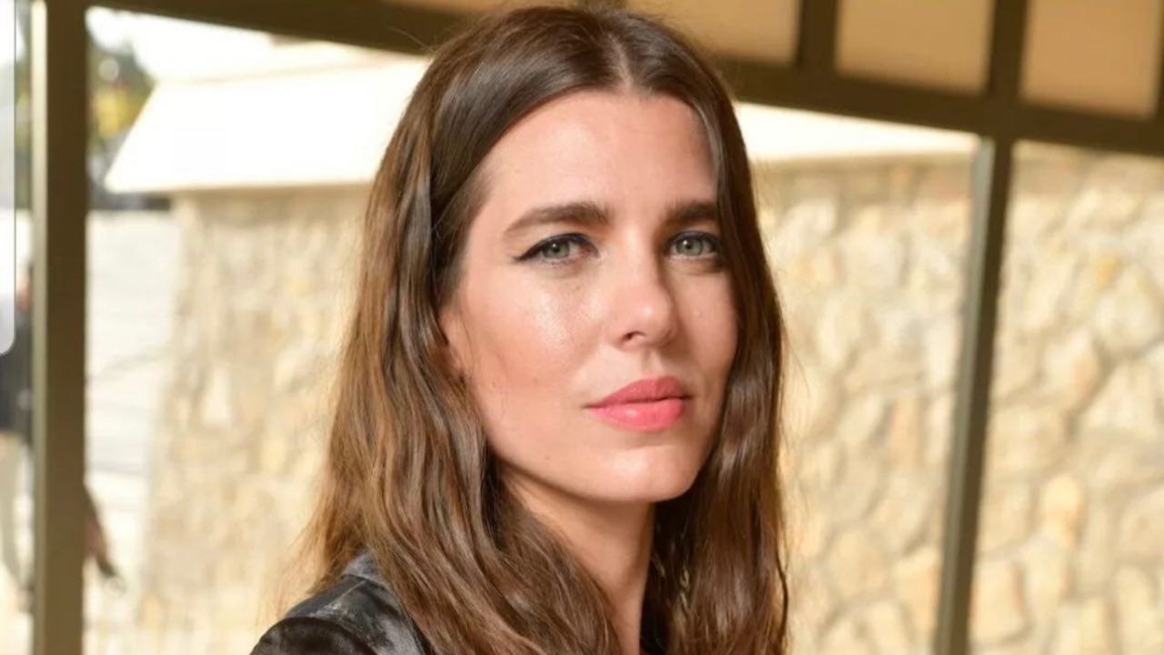 Charlotte Casiraghi look