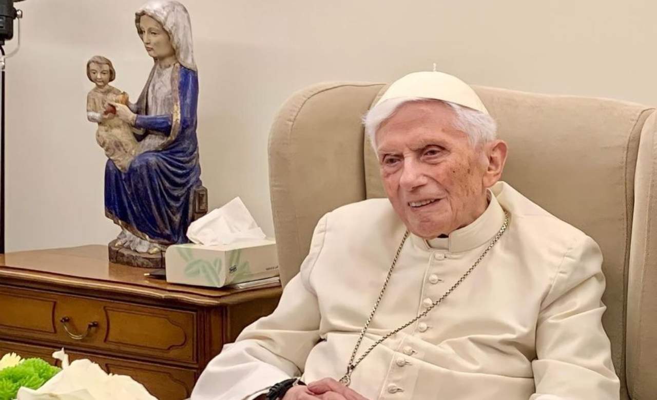 Joseph Ratzinger non sta bene