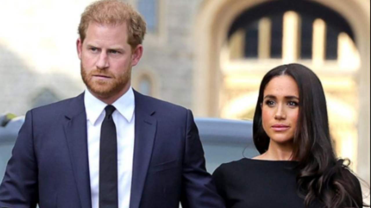 Harry e Meghan ex reali