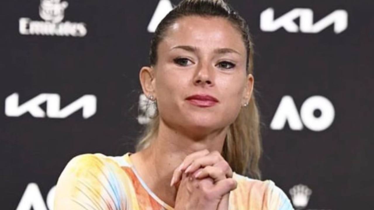 Camila Giorgi passerella body visione