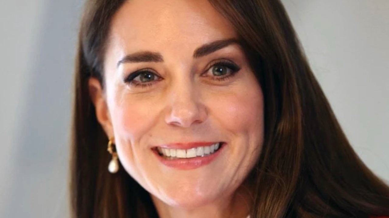 Kate Middleton surclassata da LUI